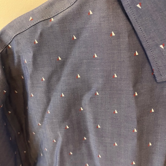 Blue Tommy Hilfiger button down - Picture 4 of 4